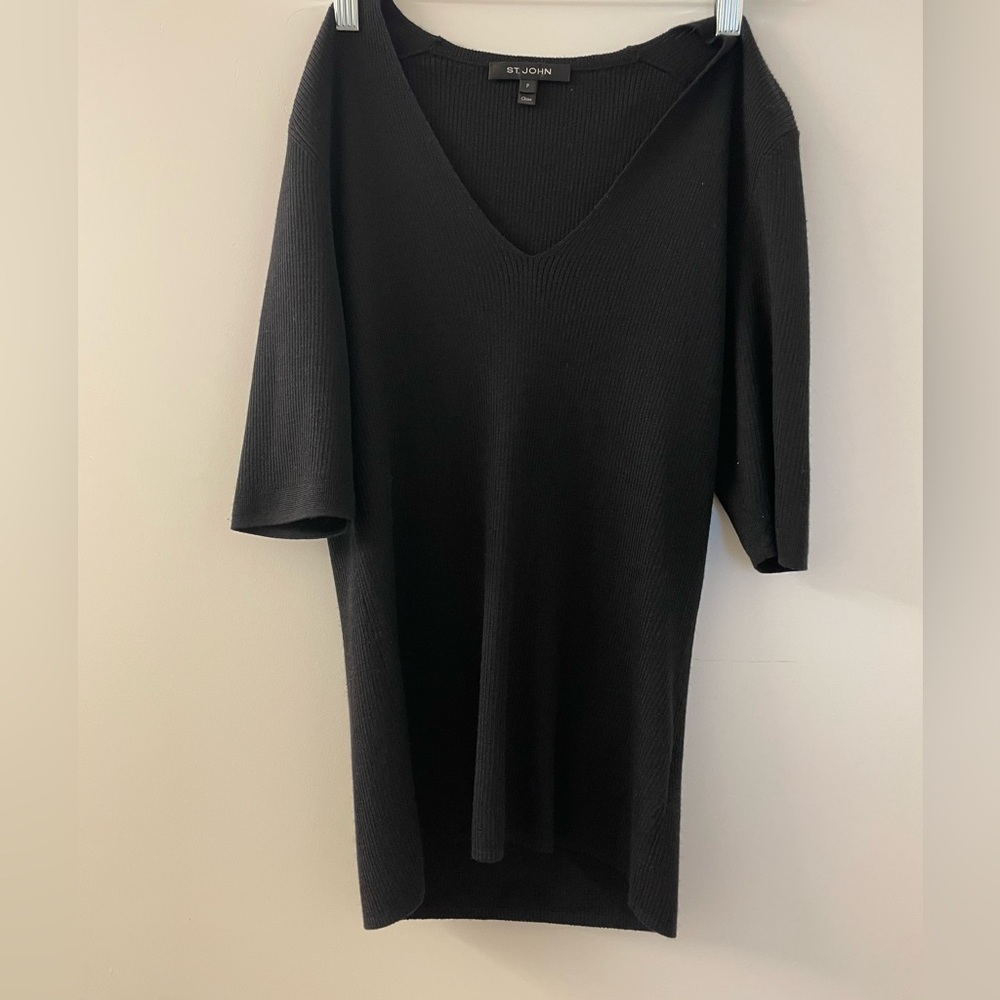 St. John Black Quarter Sleeve V-neck Ribbed Knit Blouse Top Size P